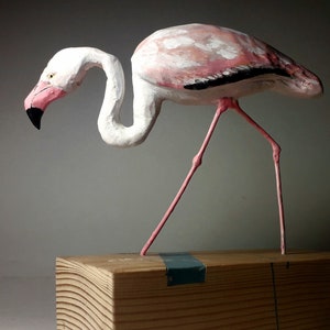 Wooden flamingo statue, hand carved flamingo, gift for bird lovers, flamingo carving, flamingo figurine, pink flamingo sculpture, wood art