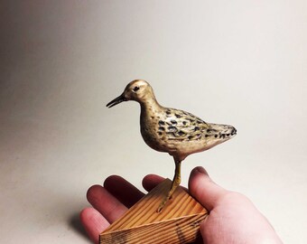 Little ruff wooden statue, hand carved bird sculpture, handmade bird decor statue, naturalistic art, gift for bird lovers, carving bird