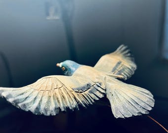 木製の鳩の彫刻、キネティックロック鳩の置物、鳩の彫刻、精巧な鳥のフィギュア、ユニークな誕生日プレゼント、手作りのアーティストの作品