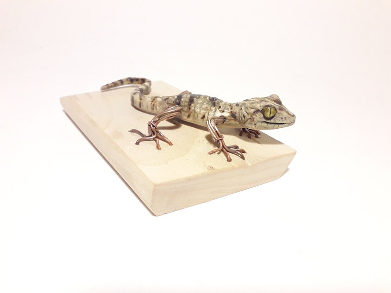 Gecko statue wooden gecko lizard carving life size Etsy