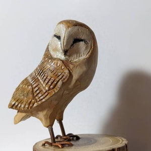 Wooden Barn owl, owl gift, Barn owl sculpture, owl figurine, owl carvings, bird gift, owl art, owl ornament, owl collection, Barn owl gift