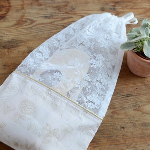 Buidel voor lingerie, sjaal, maskers, dansslippers - kleedkamerorganisatie, tas, koffer