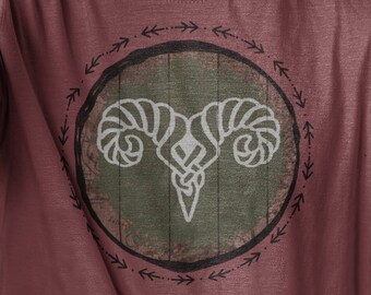 Classic Viking Ram Horn Shield T-shirt