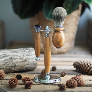 Shaving set made from Mango wood with chrome fittings. image 1