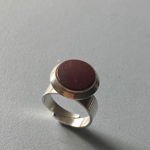 A rare Modernist Finnish Abstract Sterling silver ring, designed by Jormal laine for Kultateollisuus Ky in 1973, Made in Finland