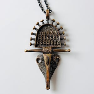 A rare Modernist Finnish necklace &quot;Ox head&quot; designed by Jorma Laine for Turun Hopea in 1970s, made in Finland