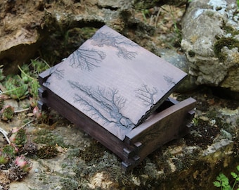 Wooden Memory Jewelry Chest, Vintage Custom Personalized Wood Box, Keepsake Wood Storage Box, Rustic Handmade Box Wedding, Lichtenberg Box
