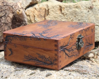 Wooden Tea Box Personalized Tea Caddy Laser Engraved Tea Bag Storage Organizer Rustic Keepsake Chest Wood Compartment Box Lichtenberg Figure