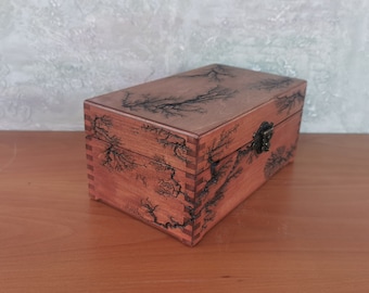 Tall Wooden Tea Box for American Tea Bags – Personalized Tea Caddy with Lichtenberg Burning – Linden Wood Tea Organizer