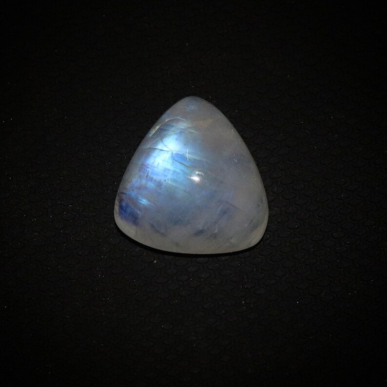 RAINBOW MOONSTONE