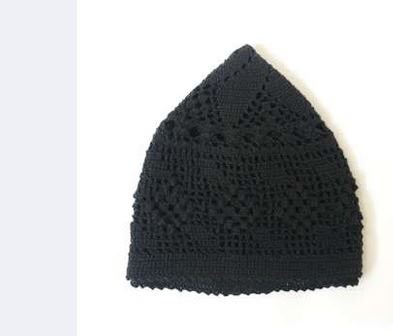 2pcs White and Black Hand Knitted 