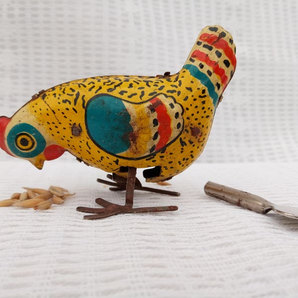 Vintage Mechanical Chicken,Soviet Toy,Mechanical Сhick,Made in USSR,Collectible,clockwork toy,Wind Up Toy,clockwork cockerel,Farmhouse decor