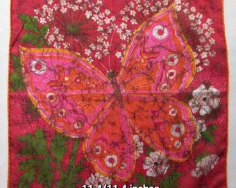 Stara bawełniana chusteczka Fisba, motyl, używana, obszyta ręcznie, foliowa metka, 11,4/11,4 cala.