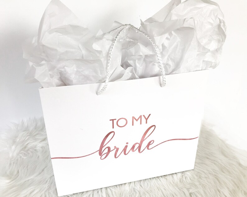 bride to be gift bag ideas
