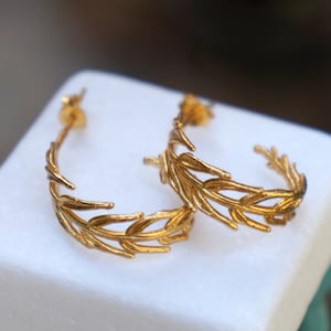 Solid Gold Stud hoop Earrings for Women, Real Gold Leaf earrings for Nature Lovers, Gold 9K-14K-18K jewelry.(Rose,White or Yellow gold)