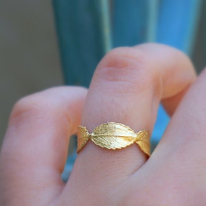 Real Gold Rose Leaf Ring for Women, minimalist nature inspired ring leaf 22k-18k-14k-9k solid gold by Mother Nature jewelry