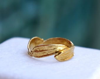 Solid GOLD Olive Leaves Ring for Women and Men.Minimalist Jewelry ring 9k,14K,18k Gold, Nature plant ring,Pure Gold by Mother Nature Jewelry