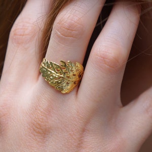 Nature inspired ring Fern leaf Ring for women. 18k Gold plated on sterling Silver 925, Elegant fern tree Ring for Nature Lover women