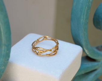Solid Gold Jasmine Twig Ring. 18k,14k,9k white or yellow gold by Mother Nature Jewelry.(Rose,White or Yellow gold)