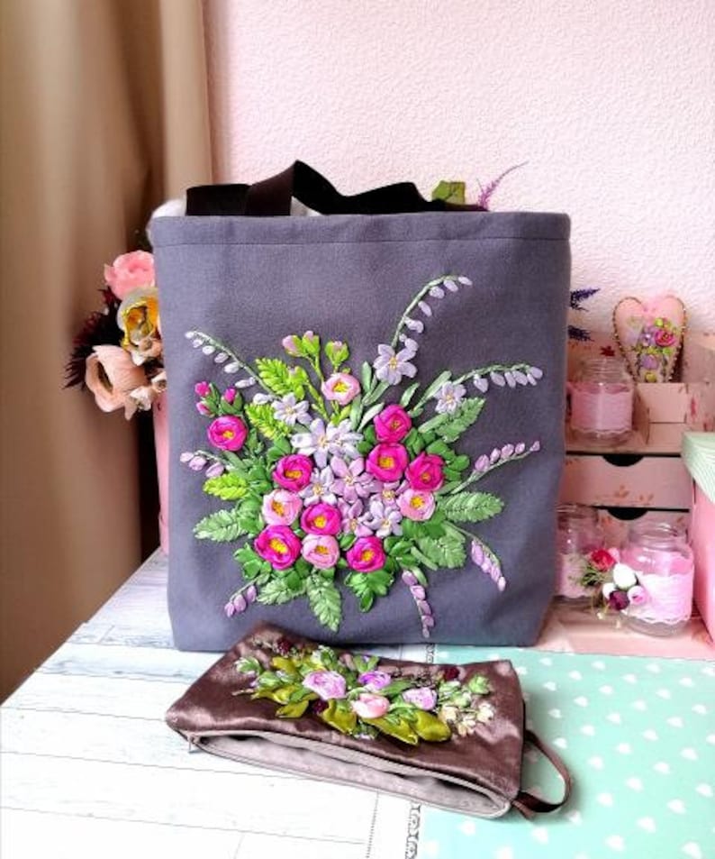 Ribbon embroidery set shopper bag handbag make up bag pouch boho hippie floral grayvfabric bag with lining ribbon embroidery red roses with