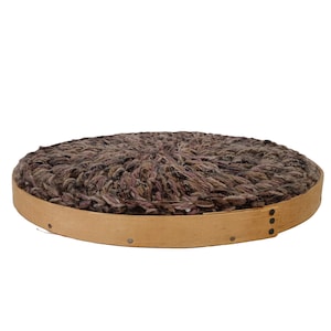 Cat Cushion Bed Brown Yarn Blend Crochet 16-Inch Round Solid Wood Base Vintage Natural Wood Low Cushion Bed Washable Cushion