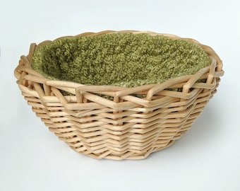 Cat Basket Bed Soft Green Yarn Crochet 15-Inch Round Natural Wicker Basket Kitten Pet Bed Basket Washable Liner Cover