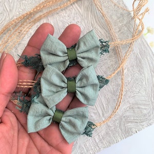 Sage Green Baby Bow Headband, Newborn Autumn/Fall Tieback Photography Props Green Bow Headband for Baby, Infant Tie Back Baby Girl Gift RTS