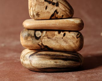 Hand Carved Silver Birch Wooden Worry Stone – Natural Birch Pocket Stone – Handmade Meditation Stone – Thumb Stone – Mindfulness Gift