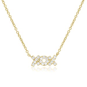 Colar XOX. Colar XOXO. Colar de casal. Colar "Abraços e Beijos". Joias para o Dia das Mães. Colar de aniversário. Colar XOXO dourado. Pingente de amor.