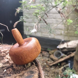 spinning top iroko wood, hand carved, dexterity challenge