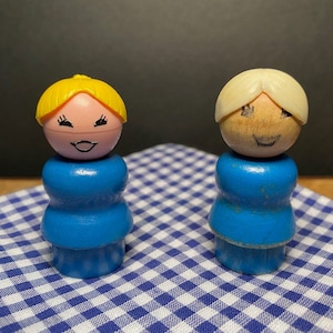 Vintage Fisher-Price Wood/Plastic Little People Lot (2)
