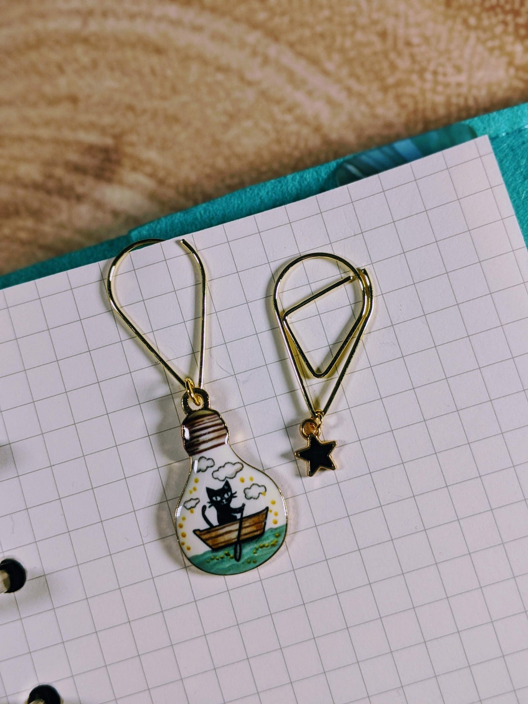 Light Bulb Paperclip: Enamel Charm, Planner Clip, Journal Notion - Etsy
