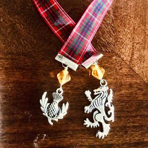 HIGHLANDER BOOKMARK, Rampant Lion, Scottish Thistle Flower, Edinburgh Tartan, Justice, Vigilance, Perseverance-Outlander Unisex Gift