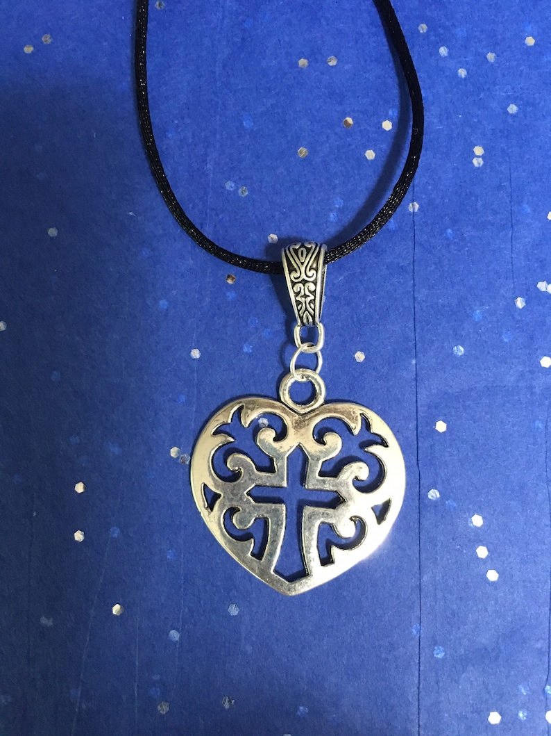 Statement Piece Jewelry Charm Accessory Unisex Spiritual Gift French Fluer de lis Gothic Necklace MEDIEVAL CROSS PENDANT