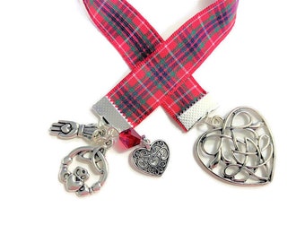 OUTLANDER BOOKMARK-Own Hearts Blood- Handmade Gift, Gift Wrapped, Edinburgh/ Frazer Tartan, Claddagh, Irish, Scottish, Outlander, Gift