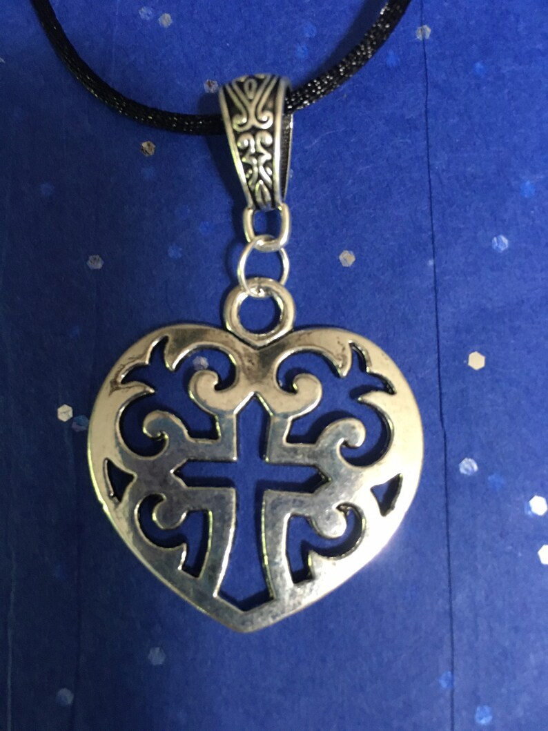 Statement Piece Jewelry Charm Accessory Unisex Spiritual Gift French Fluer de lis Gothic Necklace MEDIEVAL CROSS PENDANT