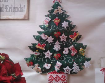 Wall Hanging - Bucilla - Nordic Christmas Tree Advent Calendar