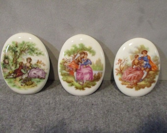 Médaillons de Fragonard porcelaine au, 36 pcs.