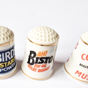 Vintage Franklin Mint Fine Porcelain &#39;The Village Shop&#39; Ceramic Thimbles (3)
