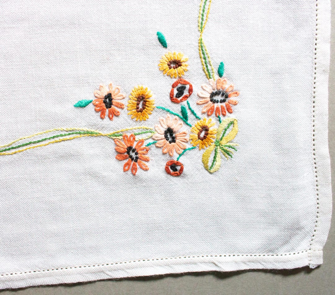 Setting Cloth Vintage Embroidered Table Setting Cloth or Dressing Table Cloth ...