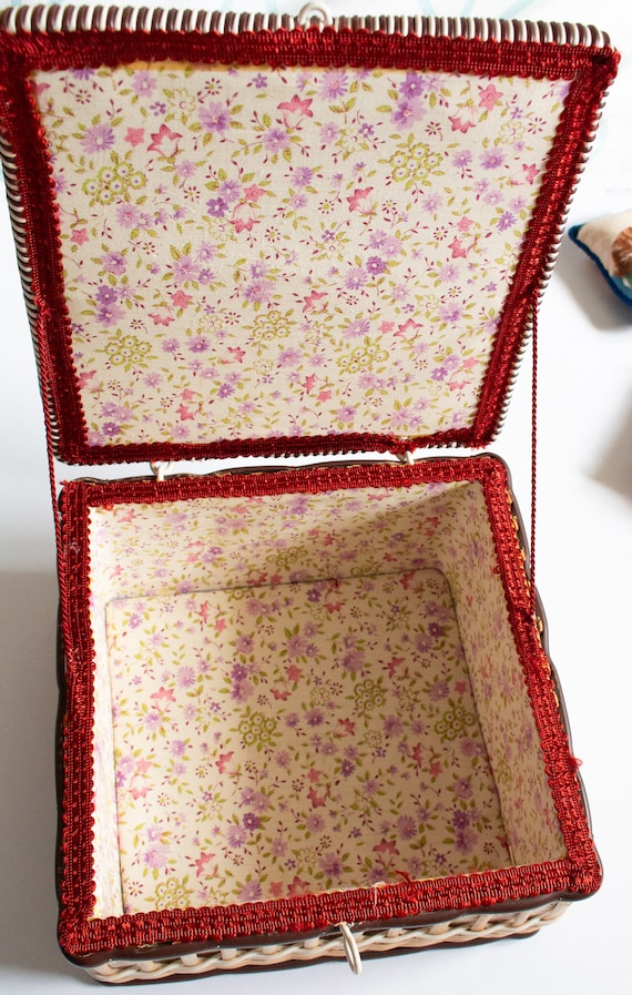 Vintage Wicker and Floral Sewing Basket, VIntage Haberdashery
