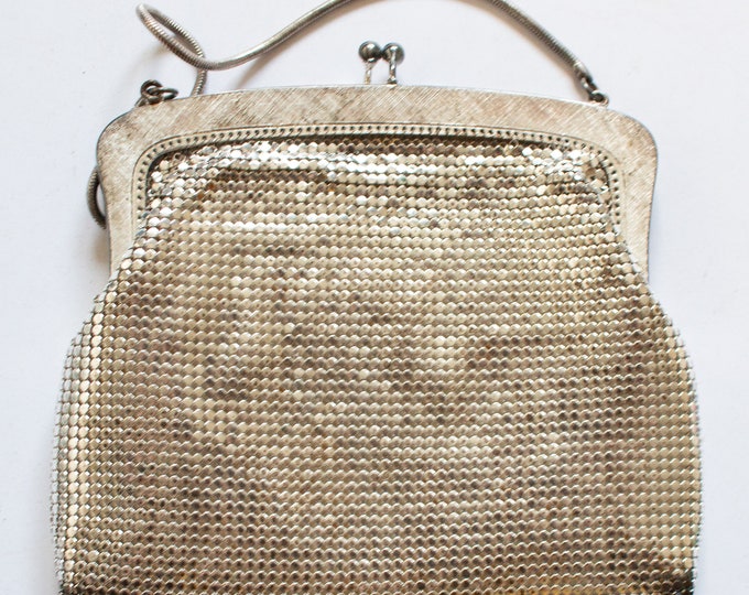 Vintage Oroton West Germany Silver Chain Mail Clutch Handbag or Purse with Original Chain, Vintage Fashion