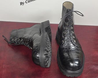 Botas de vestir de corte alto fabricadas en EE. UU. con auténtica piel de caimán americano exótico.