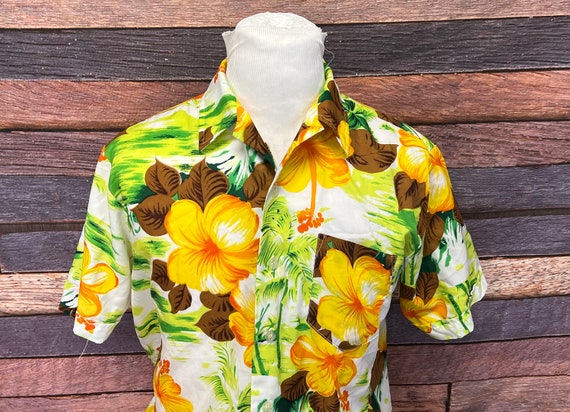 Hawaiian Revival Shirt, Vintage Hawaii Button Dow… - image 2