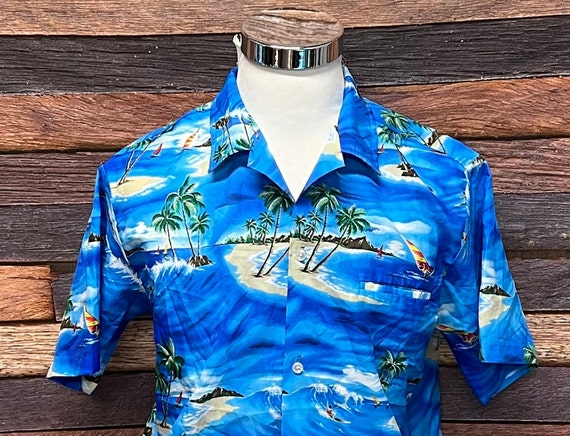 Men’s Hawaiian Shirt, Vintage Hawaii Button Down … - image 2