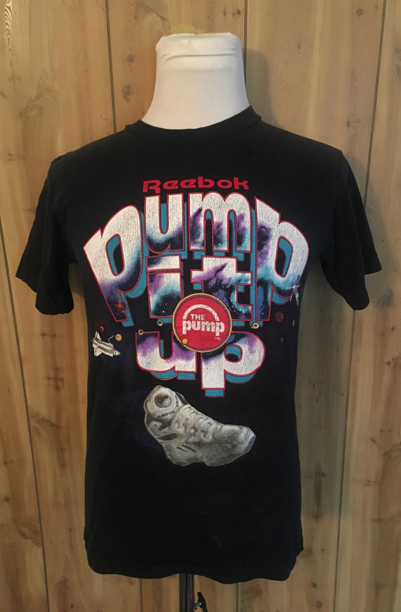 tee shirt reebok pump