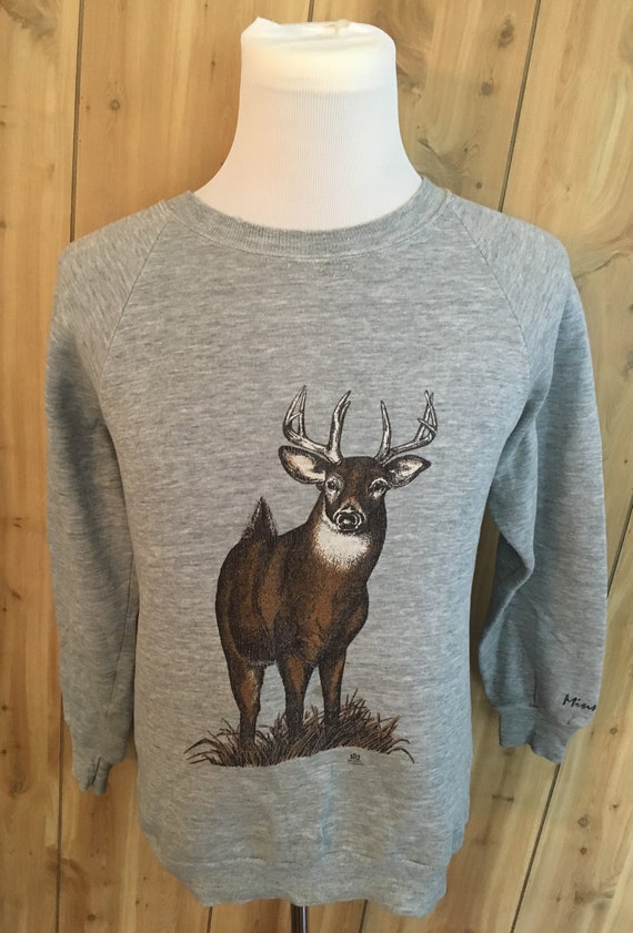 Vintage Deer Wildlife Gray Minnesota 1980s Crewnec