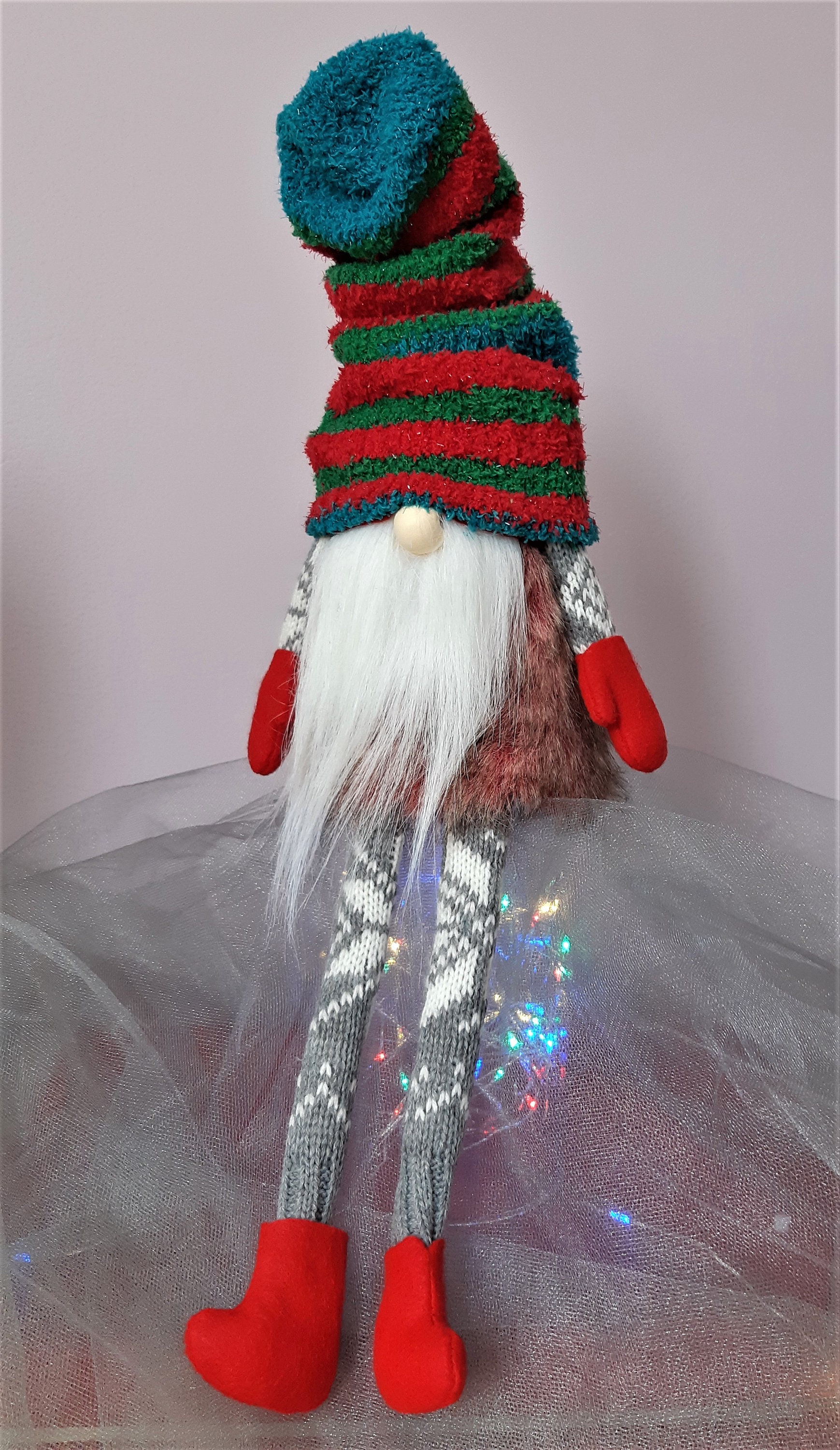 red gnome hat with beard