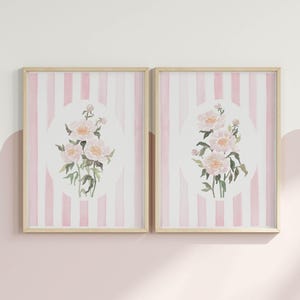 Rosa Floral Girly Drucke für Schlafzimmer Dekor über dem Bett 2-er Set Blumen im Vintage-Stil Wandkunst für kleine Mädchen Raumkunst zum digitalen Download