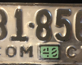 Michigan 1945 License Plate Vintage Rusty Silver Wall Decor